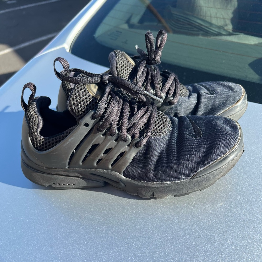 Nike shoes